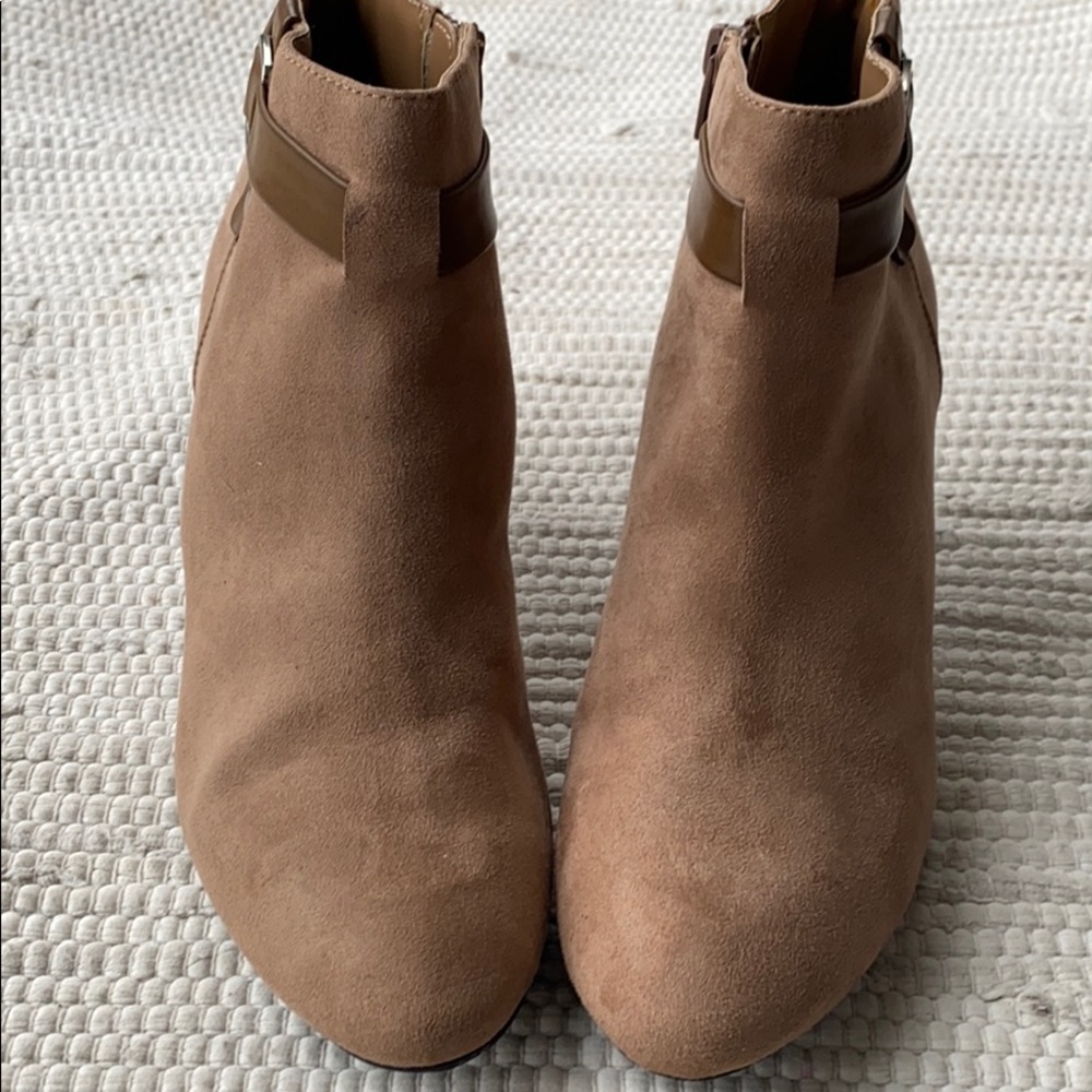 East End & 5th memory foam Tan 8.5 - Picture 6 of 9